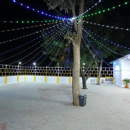 Vedha Residency Hotel Tiruvannámalaj Kültér fotó