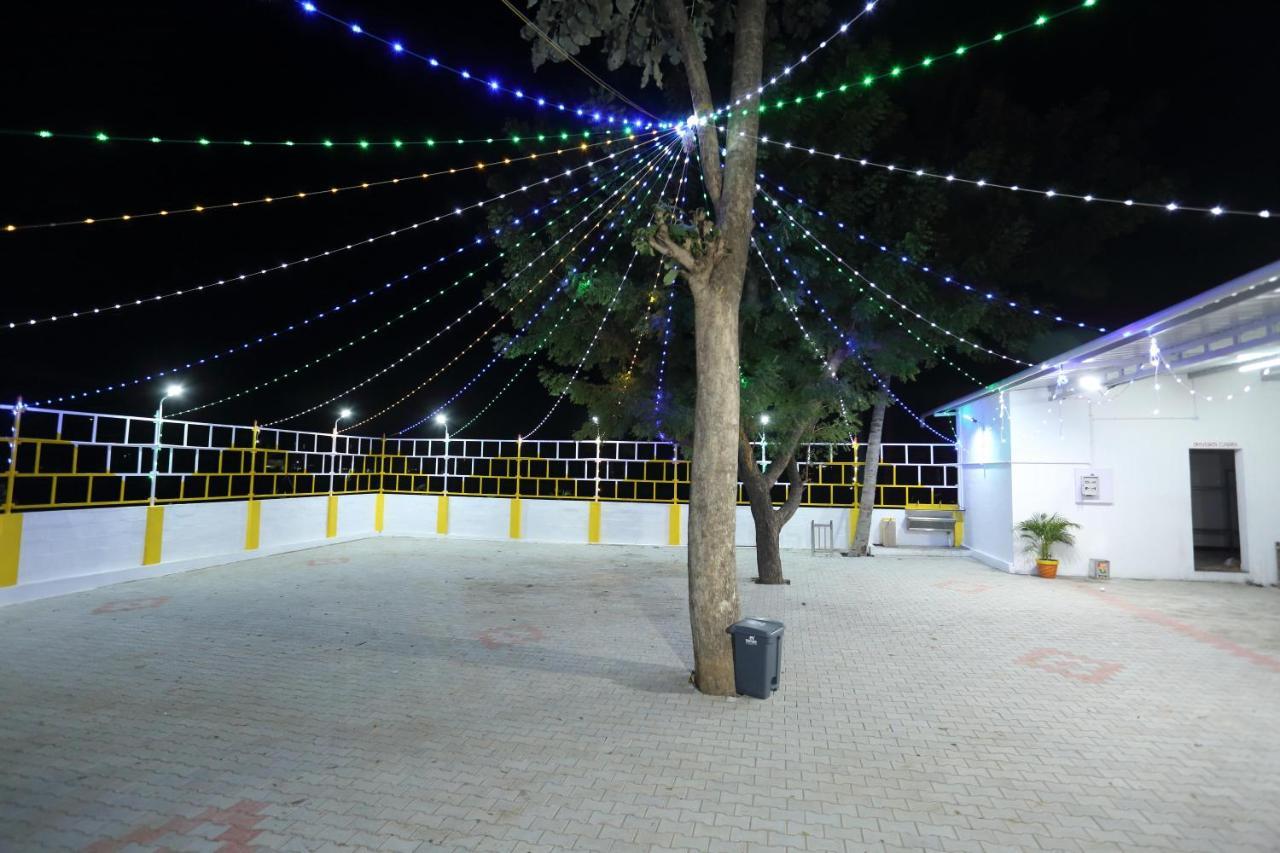 Vedha Residency Hotel Tiruvannámalaj Kültér fotó