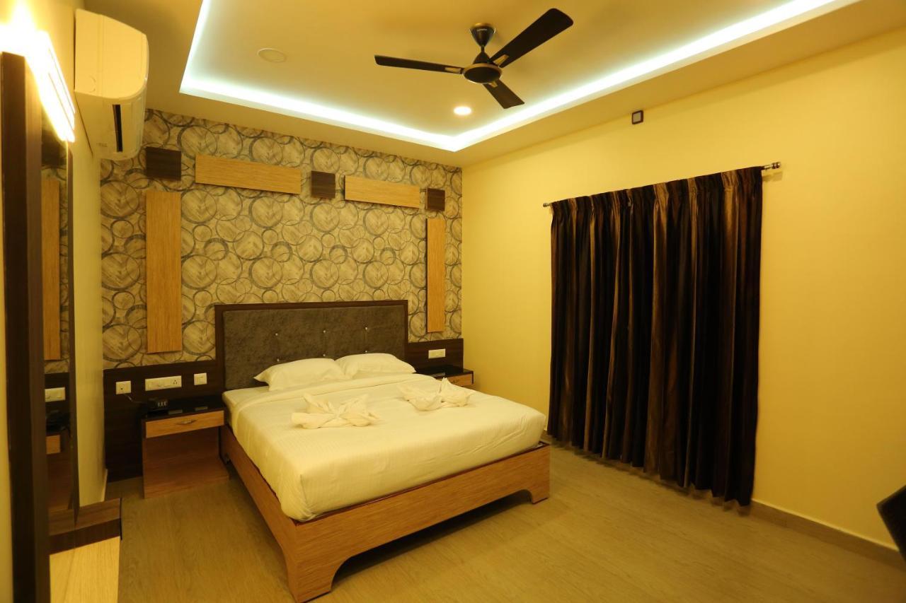 Vedha Residency Hotel Tiruvannámalaj Kültér fotó