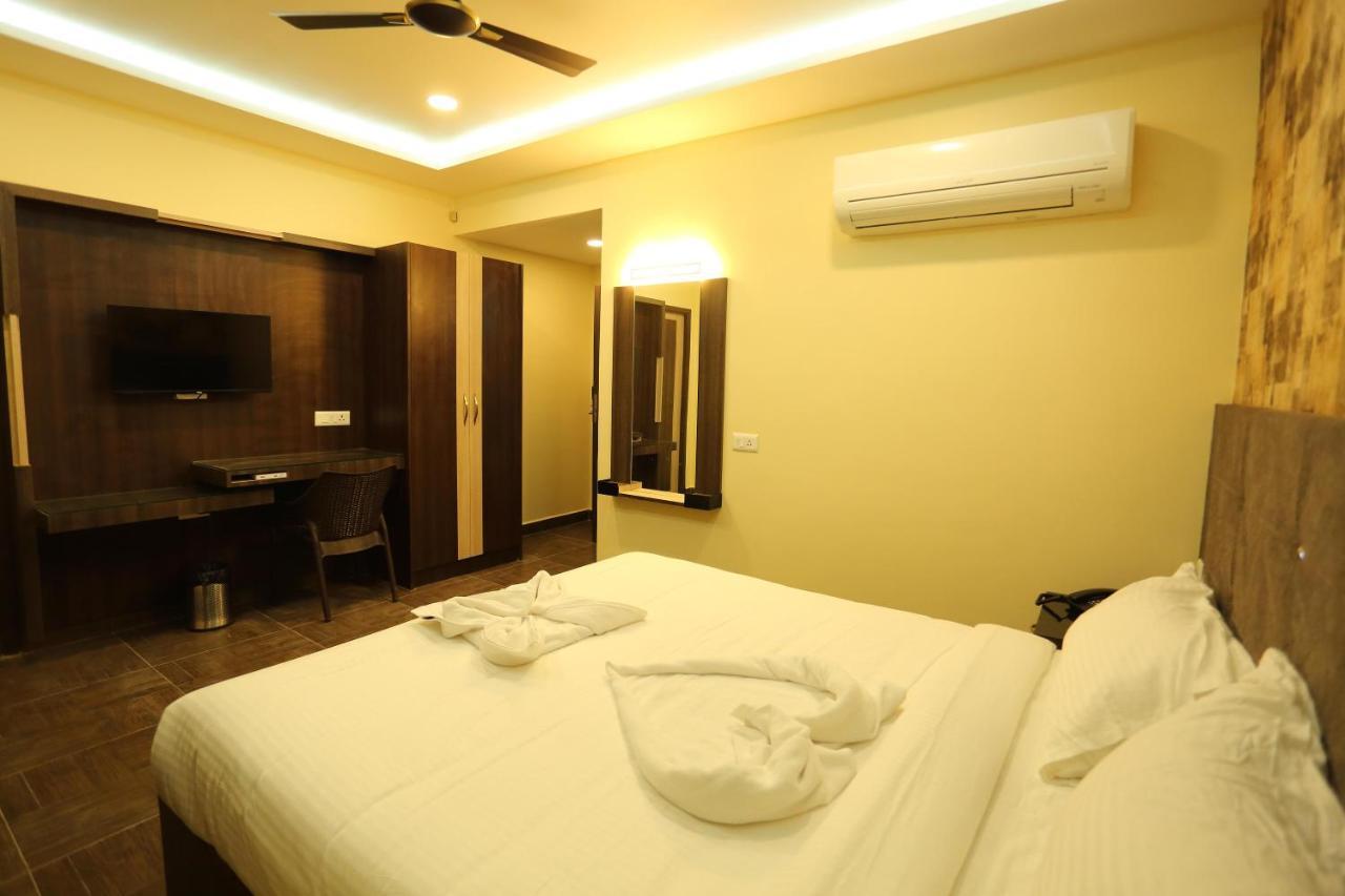 Vedha Residency Hotel Tiruvannámalaj Kültér fotó