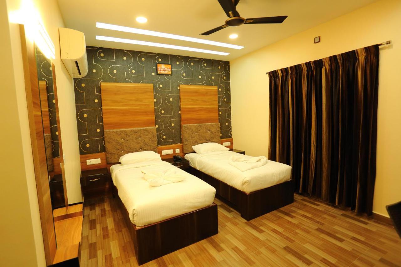 Vedha Residency Hotel Tiruvannámalaj Kültér fotó