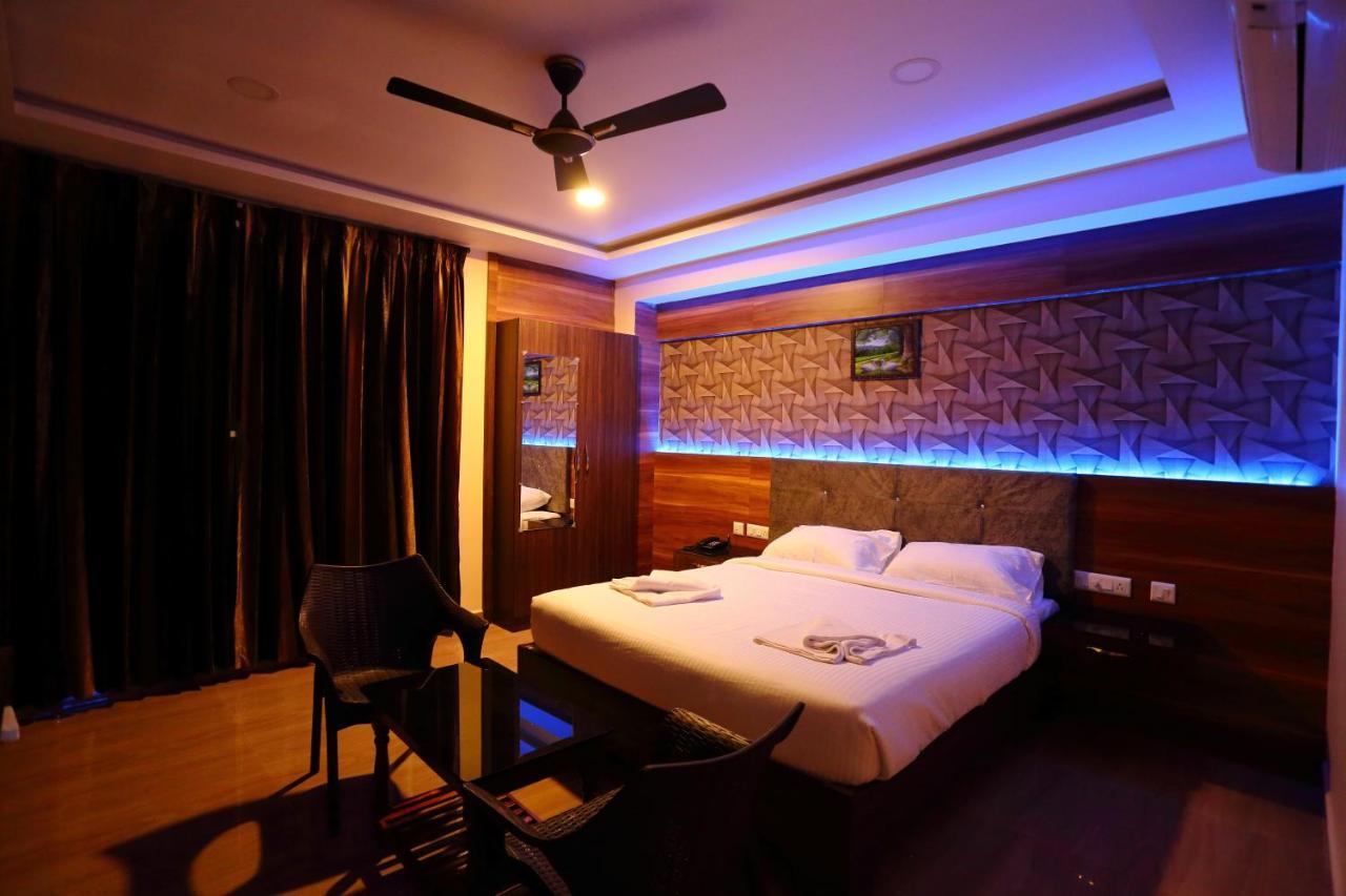 Vedha Residency Hotel Tiruvannámalaj Kültér fotó