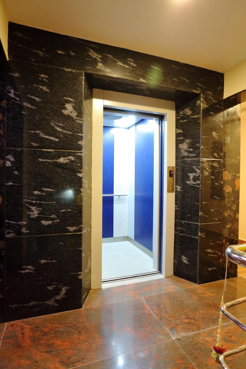 Vedha Residency Hotel Tiruvannámalaj Kültér fotó