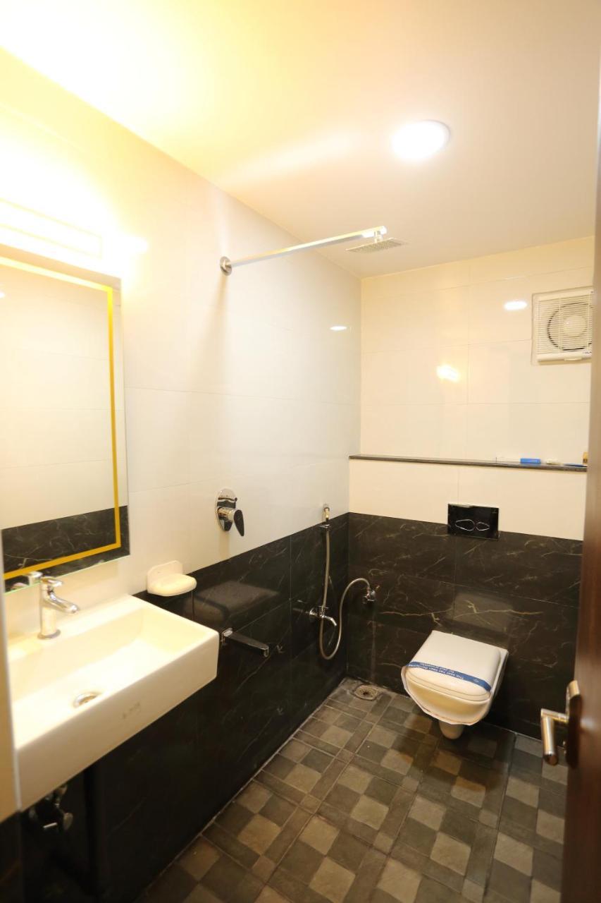 Vedha Residency Hotel Tiruvannámalaj Kültér fotó
